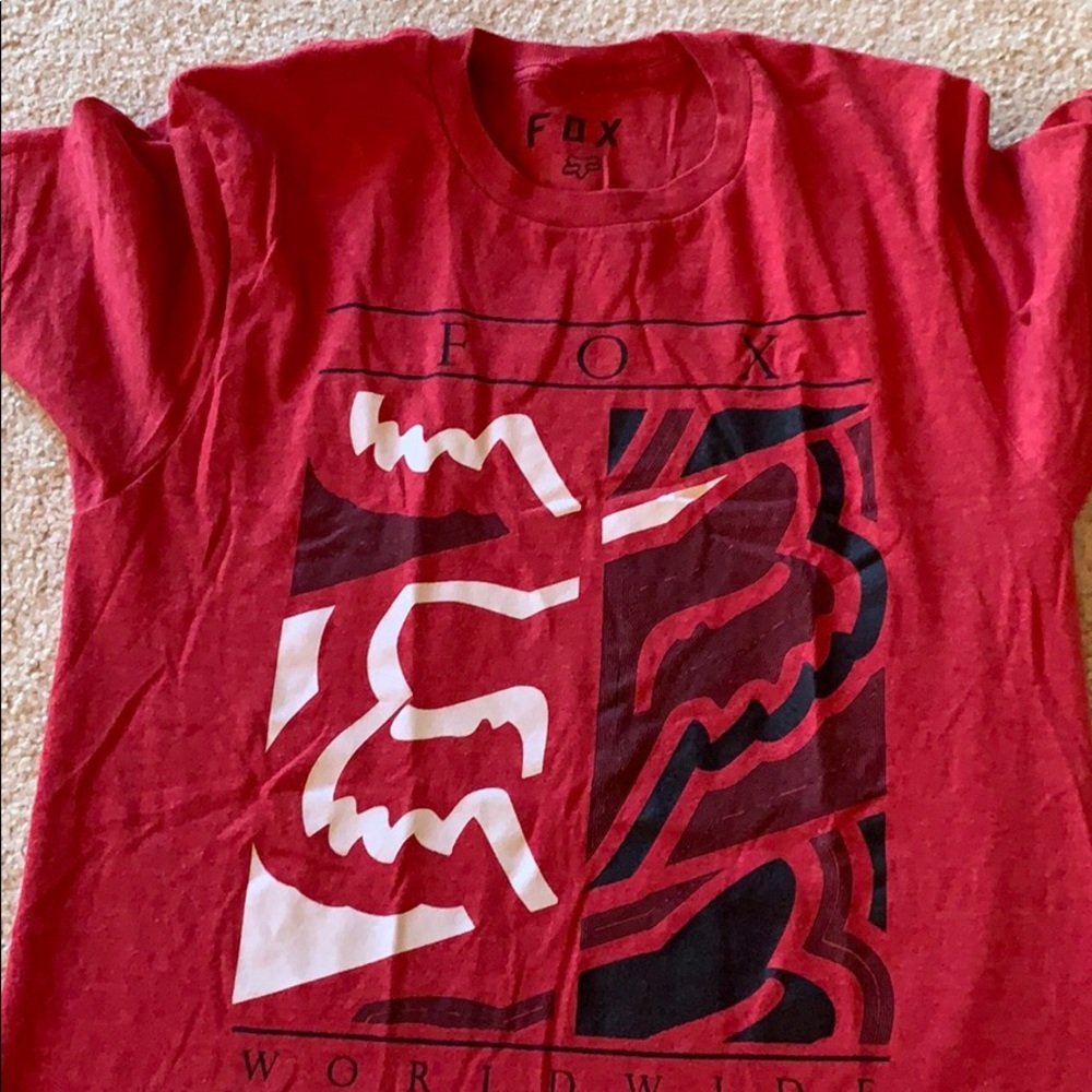 3 gently used men’s small T-shirts - Picture 2 of 7